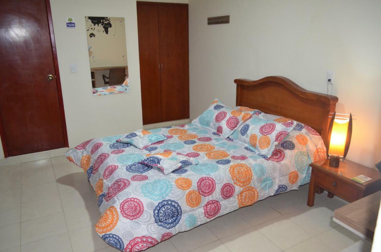 Hotel Plaza Cucuta Center Exteriör bild